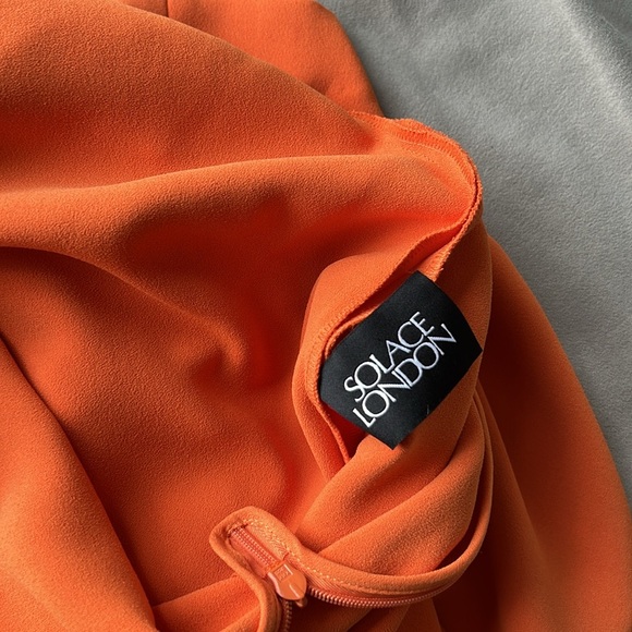 SOLACE LONDON Sadie Cape-effect Crepe Gown in Apricot Size UK 4 / US 0 - Picture 7 of 10